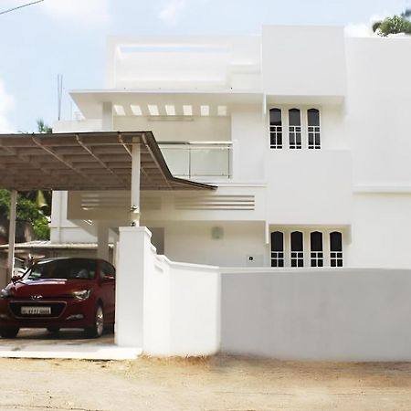 Dream Home Kochi Tripunithura Exteriör bild